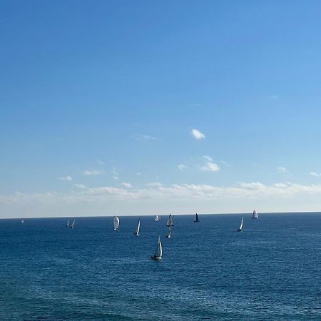 Tre Ponti Beach Apartment - Terrazzo Vista Mare Sanremo Bagian luar foto
