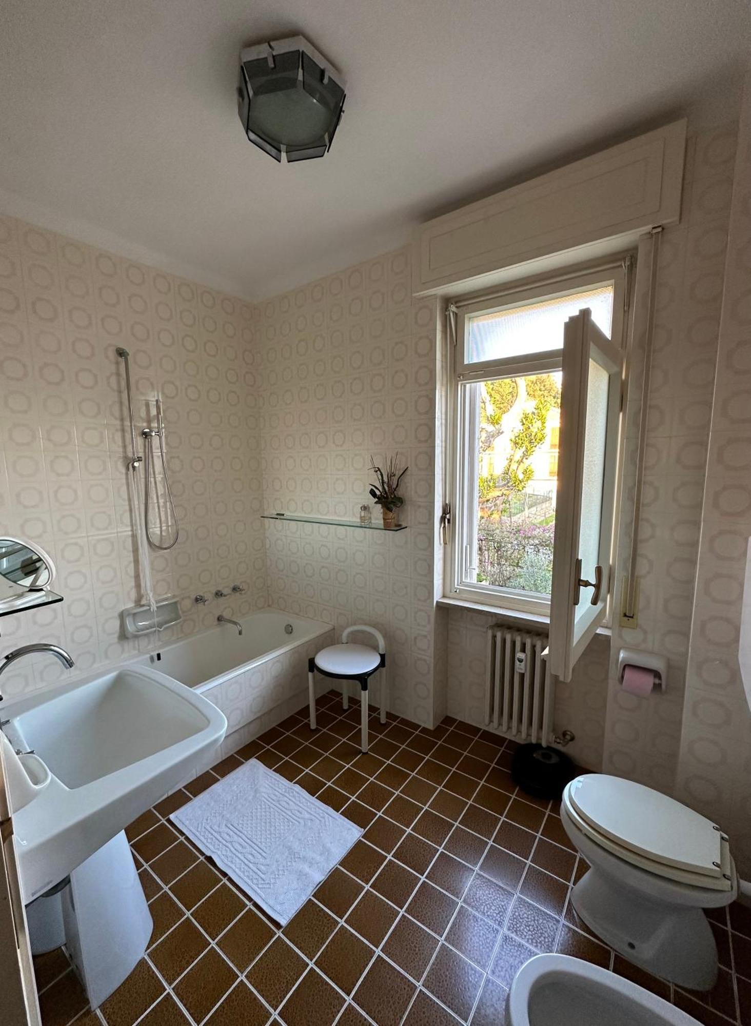 Tre Ponti Beach Apartment - Terrazzo Vista Mare Sanremo Bagian luar foto